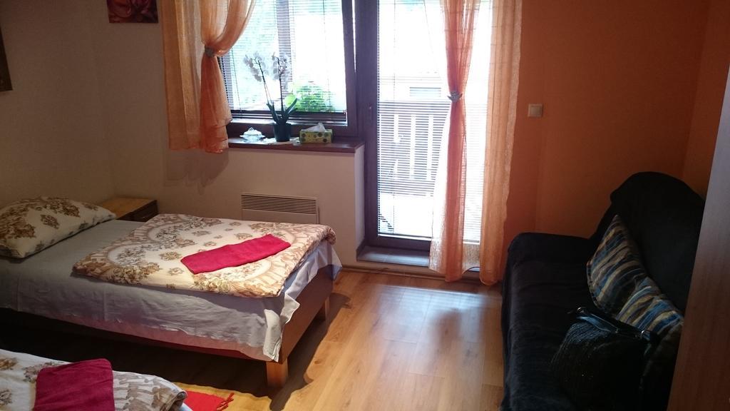 Fatrapark 1 U Sovicky Studio, Kuchynka, Kupelna,S Balkonom Gratis Parkovanie V Podzemnej Garazi Ruzomberok Buitenkant foto