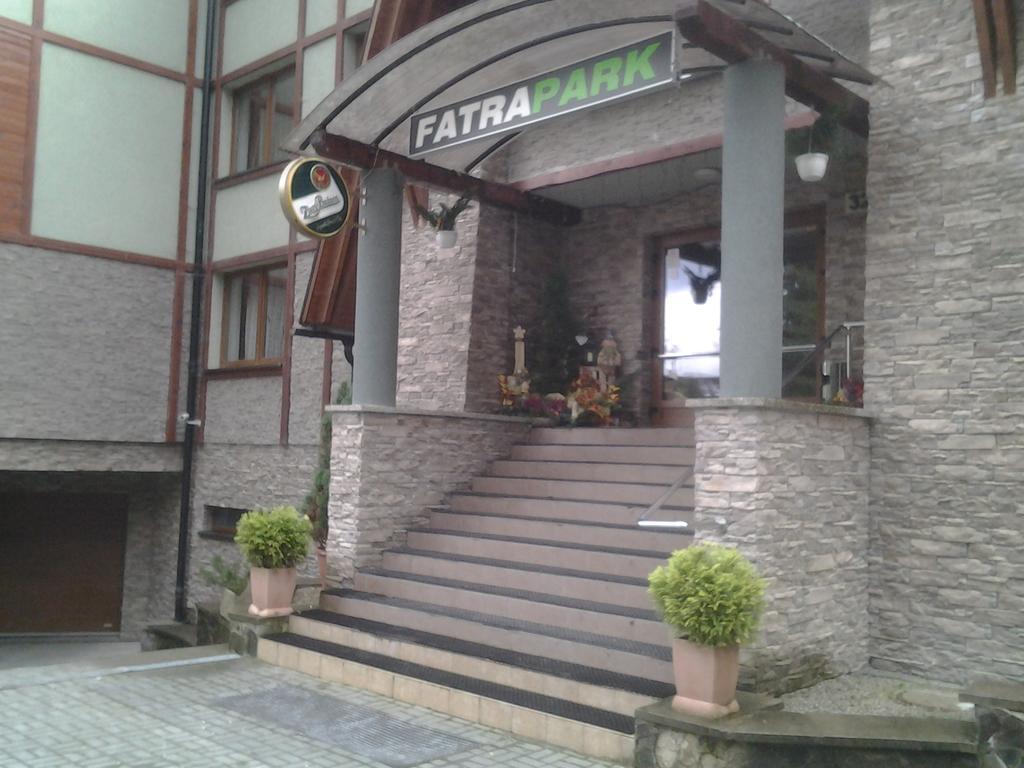 Fatrapark 1 U Sovicky Studio, Kuchynka, Kupelna,S Balkonom Gratis Parkovanie V Podzemnej Garazi Ruzomberok Buitenkant foto