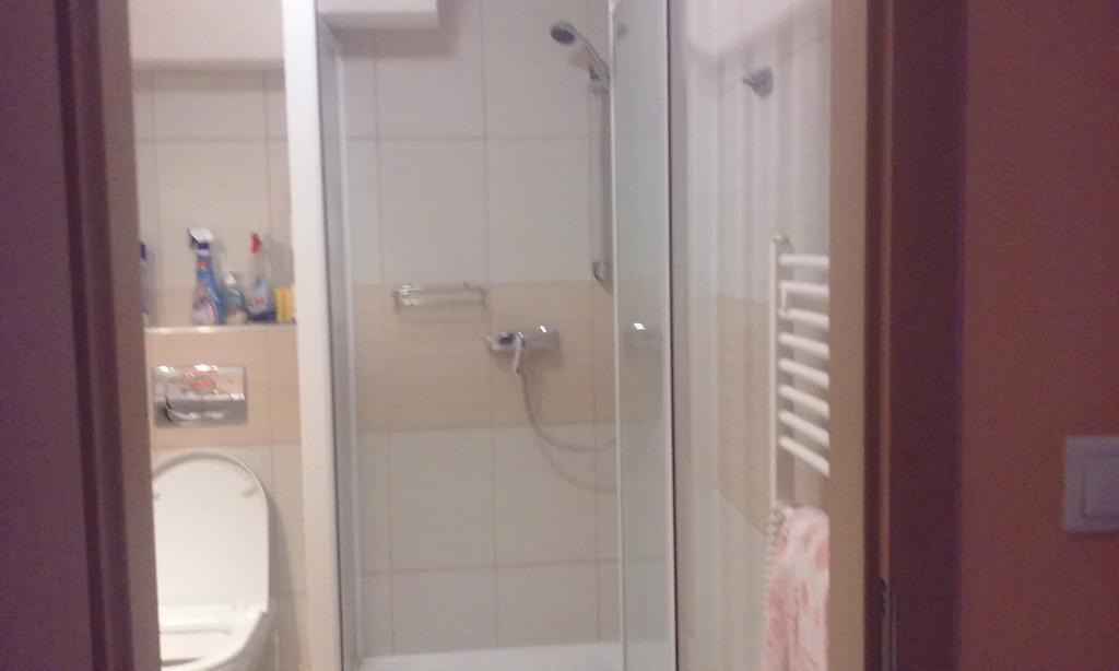 Fatrapark 1 U Sovicky Studio, Kuchynka, Kupelna,S Balkonom Gratis Parkovanie V Podzemnej Garazi Ruzomberok Buitenkant foto
