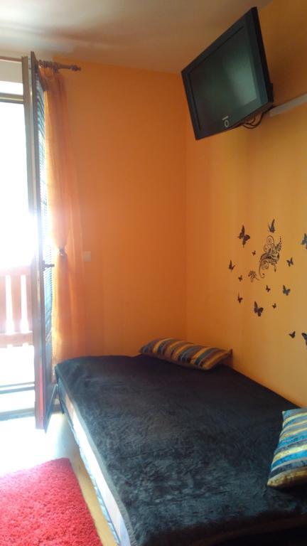 Fatrapark 1 U Sovicky Studio, Kuchynka, Kupelna,S Balkonom Gratis Parkovanie V Podzemnej Garazi Ruzomberok Buitenkant foto