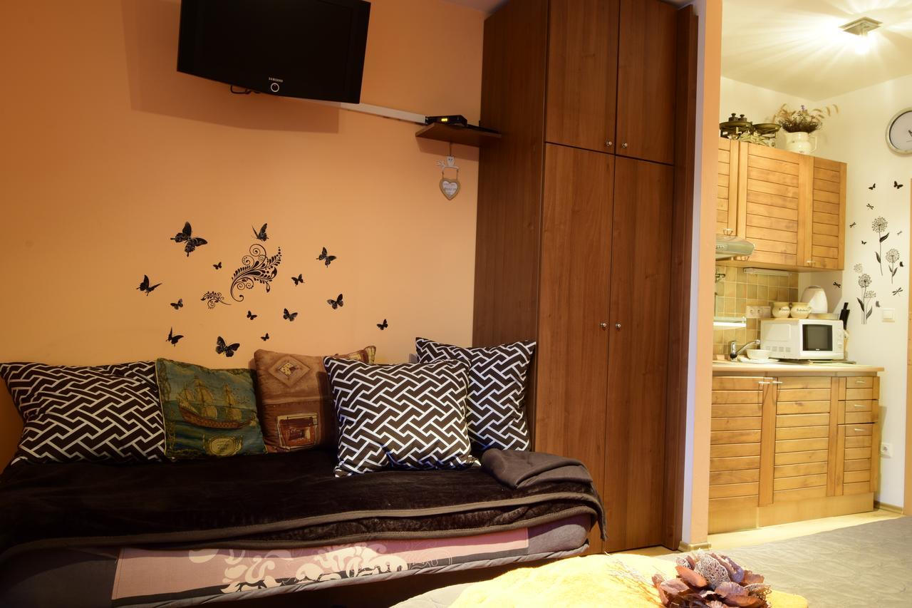 Fatrapark 1 U Sovicky Studio, Kuchynka, Kupelna,S Balkonom Gratis Parkovanie V Podzemnej Garazi Ruzomberok Buitenkant foto